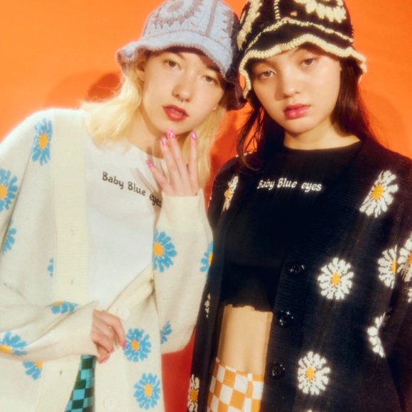 W♥C / Wego Japan white embroidered crop top - Picture 8 of 8